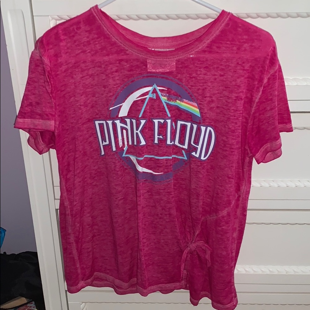 t shirt